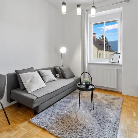 Farawayhomes Krieglach #10 Apartmán *