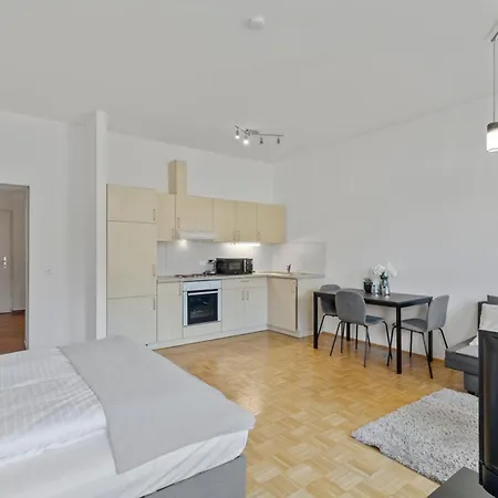 Farawayhomes Krieglach #10 *