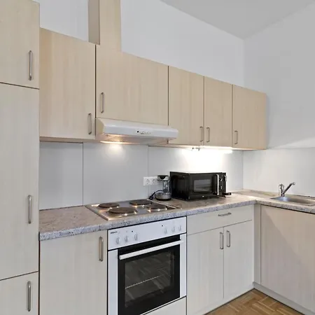 Farawayhomes Krieglach #10 아파트