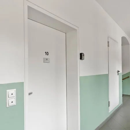 Farawayhomes Krieglach #10